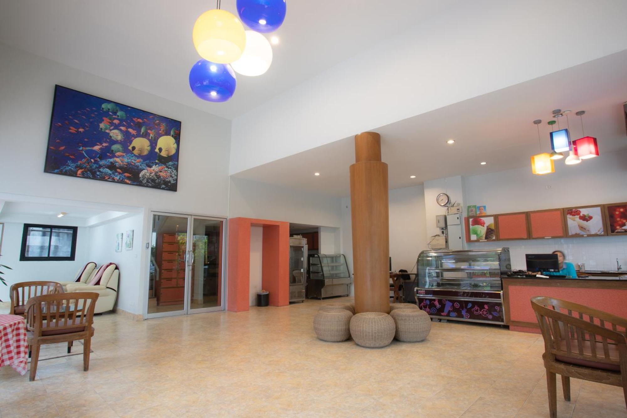 The Corner Apartment Patong Exterior photo